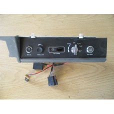 1988 ROLLS-ROYCE SPIRIT - BENTLEY - SCREEN WIPER CONTROL PANEL - UD22571