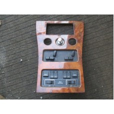 1990 - 92 ROLLS-ROYCE SPIRIT - BENTLEY - CENTRE CONSOLE WOOD FACIA - UB74206