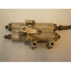 ROLLS ROYCE SHADOW - BENTLEY T - LEFT REAR HEIGHT CONTROL VALVE UR18083